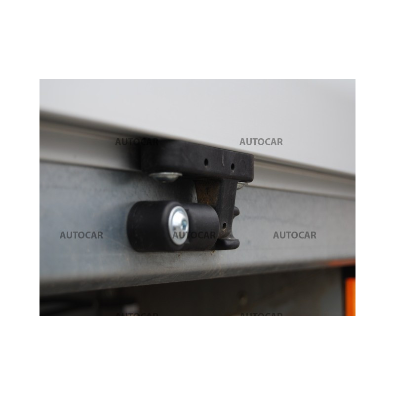 Prívesný vozík TITBIT 08A13R